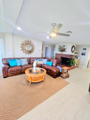 Serene, Cozy, Lakefront home in Winter Haven, USA