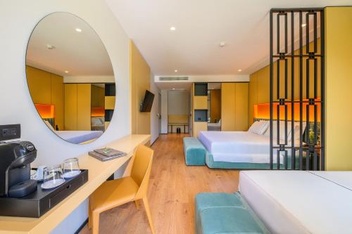 Miamar Luxury Hotel & Spa – Himarë, CA