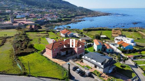 Hotel A Raiña - image 10