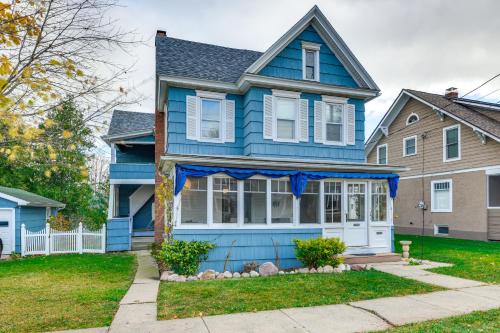 Walk to Downtown - Home with Porch in Clayton!