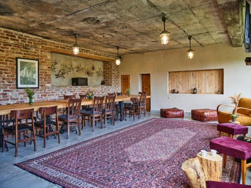 共用Lounge/電視區, Hotel Tihiat Kat in 阿普里爾齊