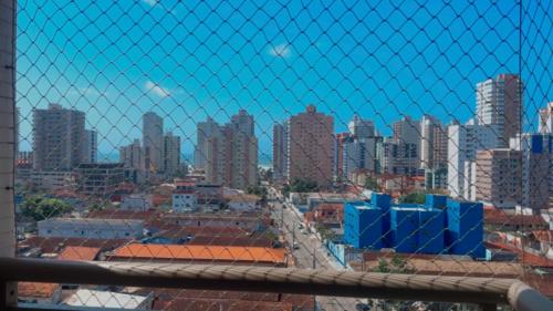 Ap na Praia Grande - aviacão 300 metros praia, com check-out às 22h (Ap na Praia Grande - aviacao 300 metros praia, com check-out as 22h) in อเวียเซา