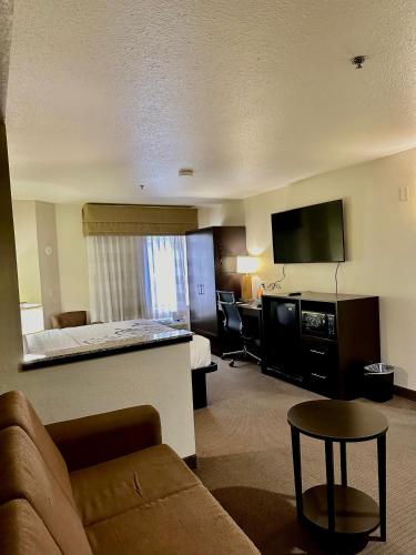Sleep Inn & Suites Tulsa Central I-44 - 편의 시설/서비스