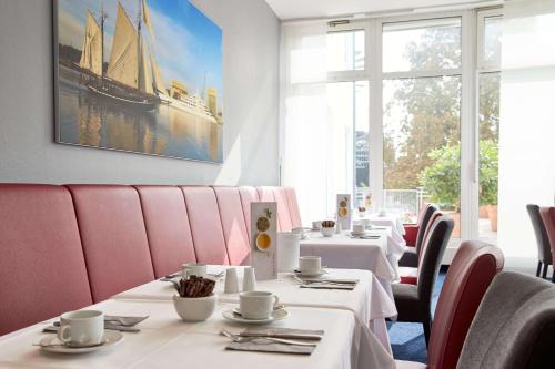 ATLANTIC Hotel Vegesack - image 5