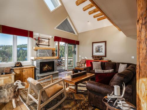 Saddle Ridge F5 home