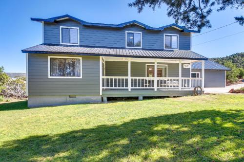 Eagar Vacation Rental Home with Spacious Deck! in Eagar 