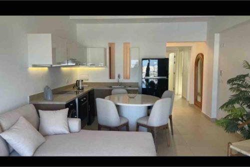 3 Bedrooms with roof in Makadi, Hurghada
