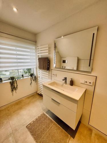 ห้องน้ำ, Ferienwohnung Amselweg Haiger in ไฮย์เกอร์