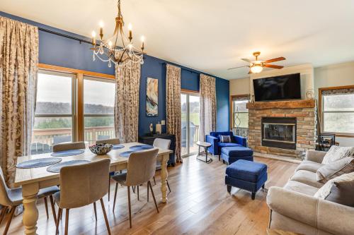 Resort-Style Amenities Home 10 Mi to Galena! in Galena, USA