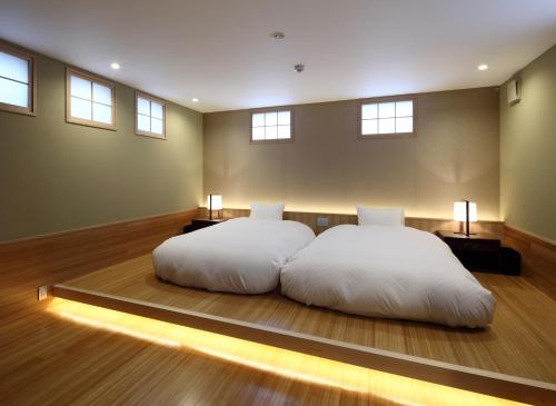 Japanese-Style Townhouse  Oike image 7