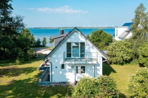 外部景觀, SchönSicht - direkte Wasserlage am Plauer See - Neubau 2024 (SchonSicht - direkte Wasserlage am Plauer See - Neubau 2024) in 阿爾特什未林