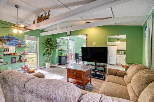 Fishing On-Site Waterfront Home in Bay St Louis