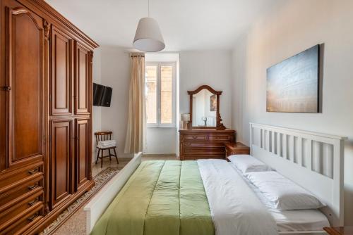 Elegant 3 bedroom San Pietro Station 200 mt, Rome