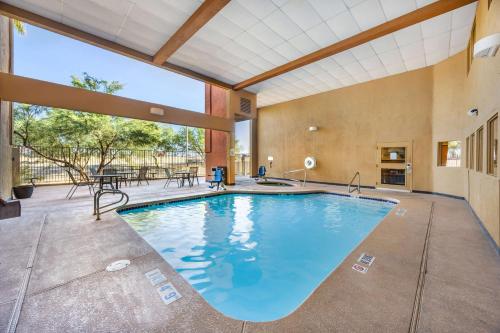 View, Best Western Plus North Las Vegas Inn & Suites in North Las Vegas