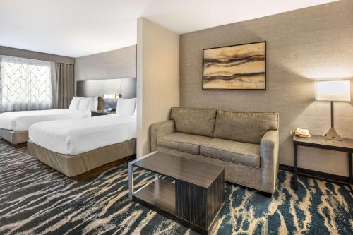 Best Western Plus North Las Vegas Inn & Suites - image 2