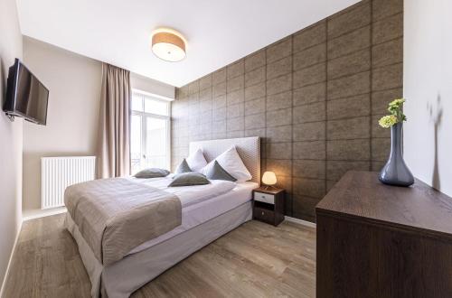 Ostseefeeling - 5 Sterne Ferienwohnung mit Südbalkon in der Seefahrtschule Wustrow, Wustrow (Foto 5)