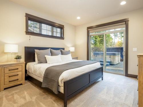 Suncadia 3 Bdrm Home with Spectacular Covered Patio