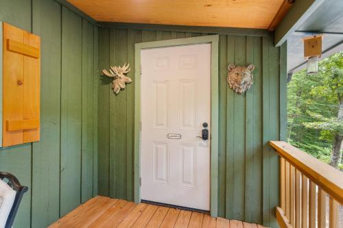 Beside Still Water 2 - 2 Bedrooms 2 Baths Sleeps 6 home - image 3