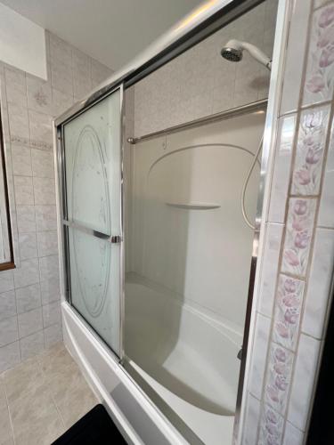 홀리요크 (MA) Holyoke House Oasis - Fast Wifi, Spacious, Quiet Neighborhood 4성급 싱글룸 스위트룸