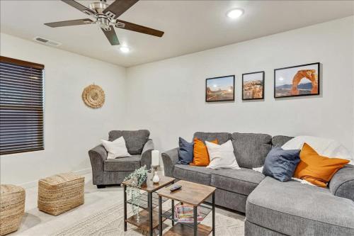 Pool and Hot Tub King Suite in Moab, USA