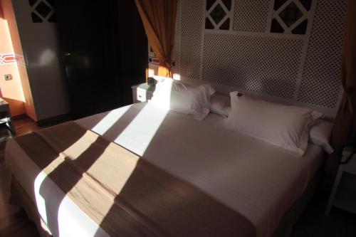 Superior Suite image 6