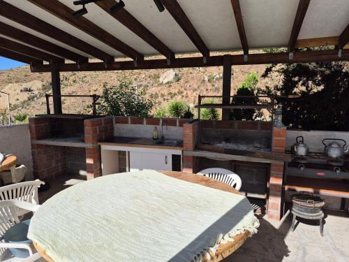 บริการและสิ่งอำนวยความสะดวก, Hostal Los Almendros in อิลลาเปล