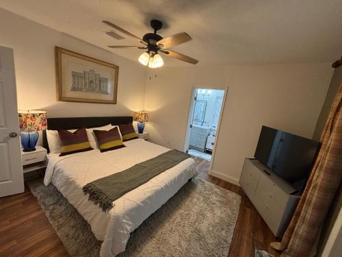 Fully Renovated 100 Year Old Home in Daytona Beach in Daytona Beach, USA