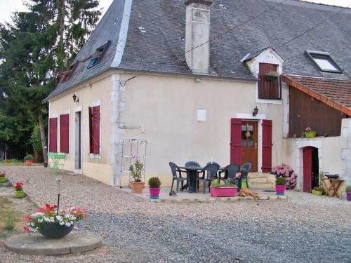 Gîte et camping à la ferme avec espace détente - Profitez de la campagne du Berry - FR-1-591-558 chambre d'hôte Pellegrue