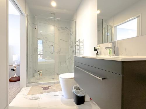 حمام, منزل 58 متر مربع من 1 غرفة و1 حمام خاص في Ilam (Charming 1BR Retreat next to UC) in Ilam