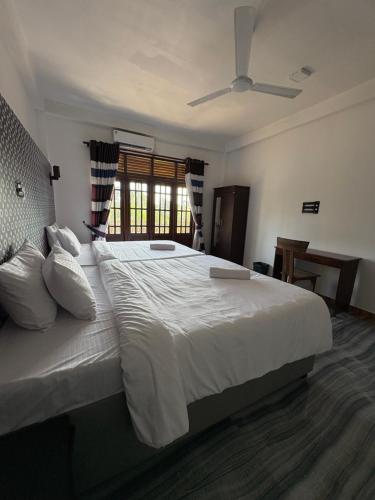 Superior Double Room image 2