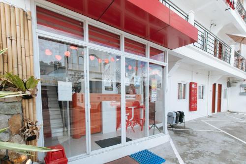 RedDoorz near Mercado del Lago, Manila (fotografie 8)