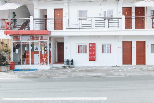 RedDoorz near Mercado del Lago, Manila (fotografie 5)