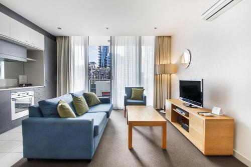 Modern Nomads Chic 1BR with Balcony in the Heart of South Yarra, Melbourne