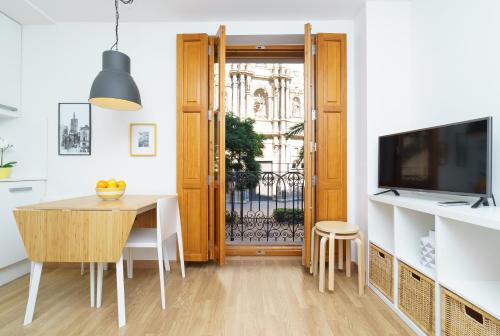 Valencia Home - image 6