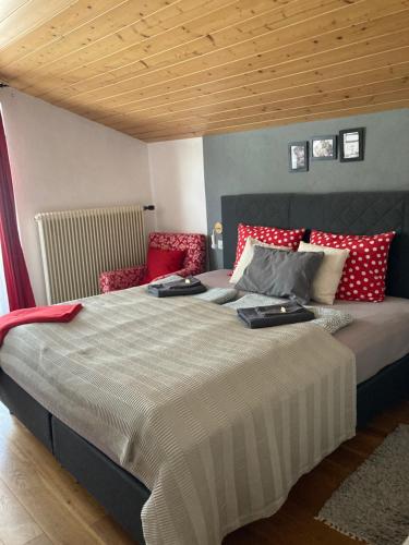 One-Bedroom Apartment with Balcony
