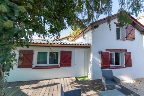 Baiona - Maison - Extérieur gîte à louer L'Horme