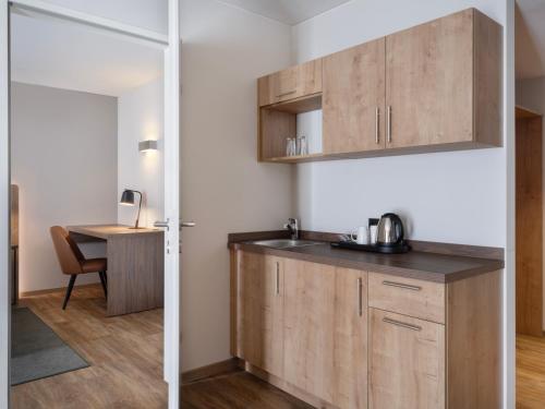 Kitchen, Hilton Garden Inn Innsbruck Tivoli in Innsbruck