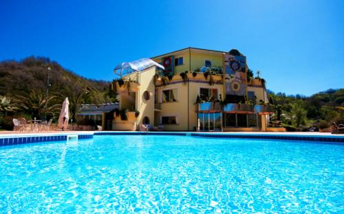 Vaade, L'Isola Di Aurora in Martirano
