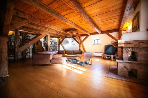 Mill Apartments - image 5