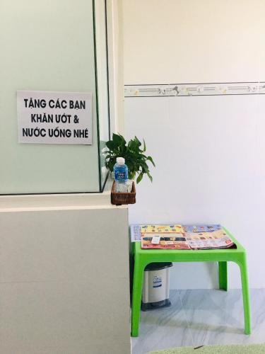 Food and beverages, TUYET NA Homestay near Ho Chi Minh Museum