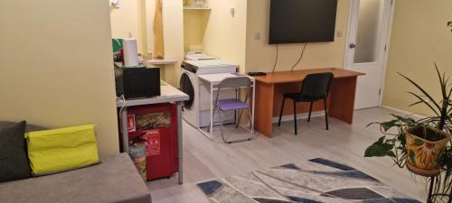Peaceful studio in the city center, close to subway, Medical University, Sofia (Foto 8)