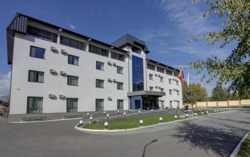 Dış Görünüm, GRAND KHAN TENGRI 4* in Narın