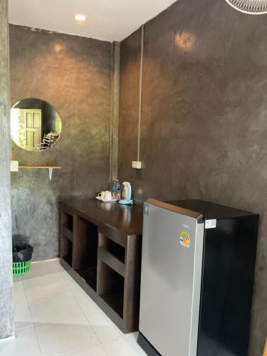 Front desk [24-hour]