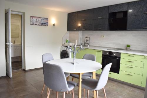 Dimitar Petkov Apartment, Sofia (Foto 2)