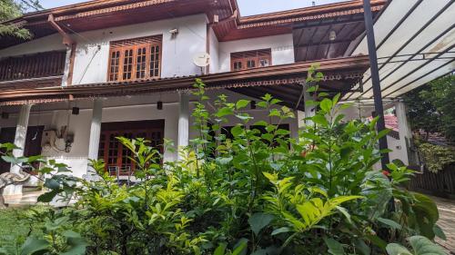 Deluxe Double Room room in Hirikatiya Edge
