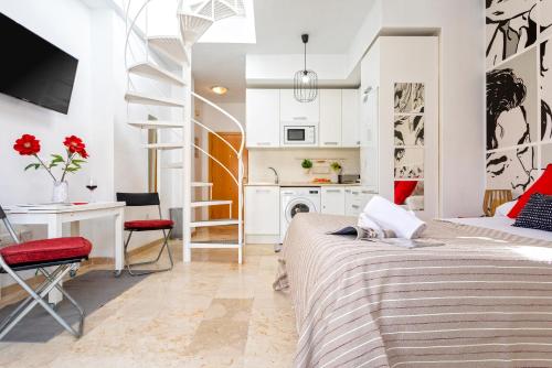 Sunstay Loft&Terrace Malaga City Center 5
