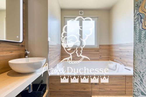 Victoria magnifique appartement spa vue cathédrale Victoria magnifique appartement spa vue cathédrale