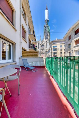 Victoria magnifique appartement spa vue cathédrale Victoria magnifique appartement spa vue cathédrale