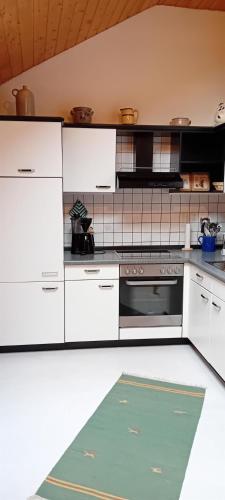 廚房, Weingut-Ferienwohnung Jungblut - nur Urlaubsgäste (Weingut-Ferienwohnung Jungblut - nur Urlaubsgaste) in 孔茨