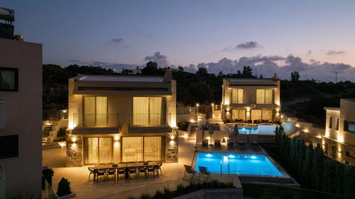 Skyfall Villas - With 12 Bedrooms
